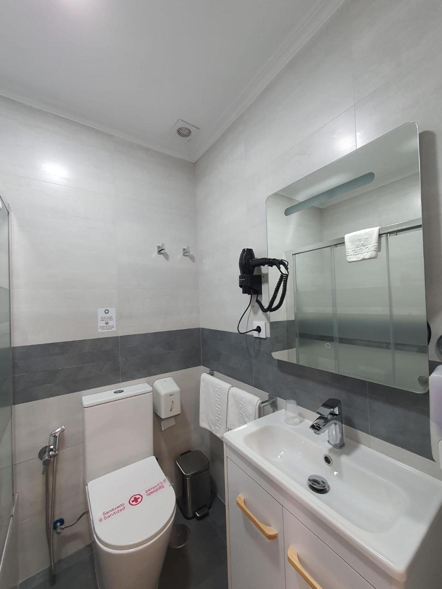 Angeles Appartement *